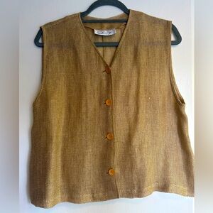 Vintage Genny basket weave vest, tan/pale goldish color.
